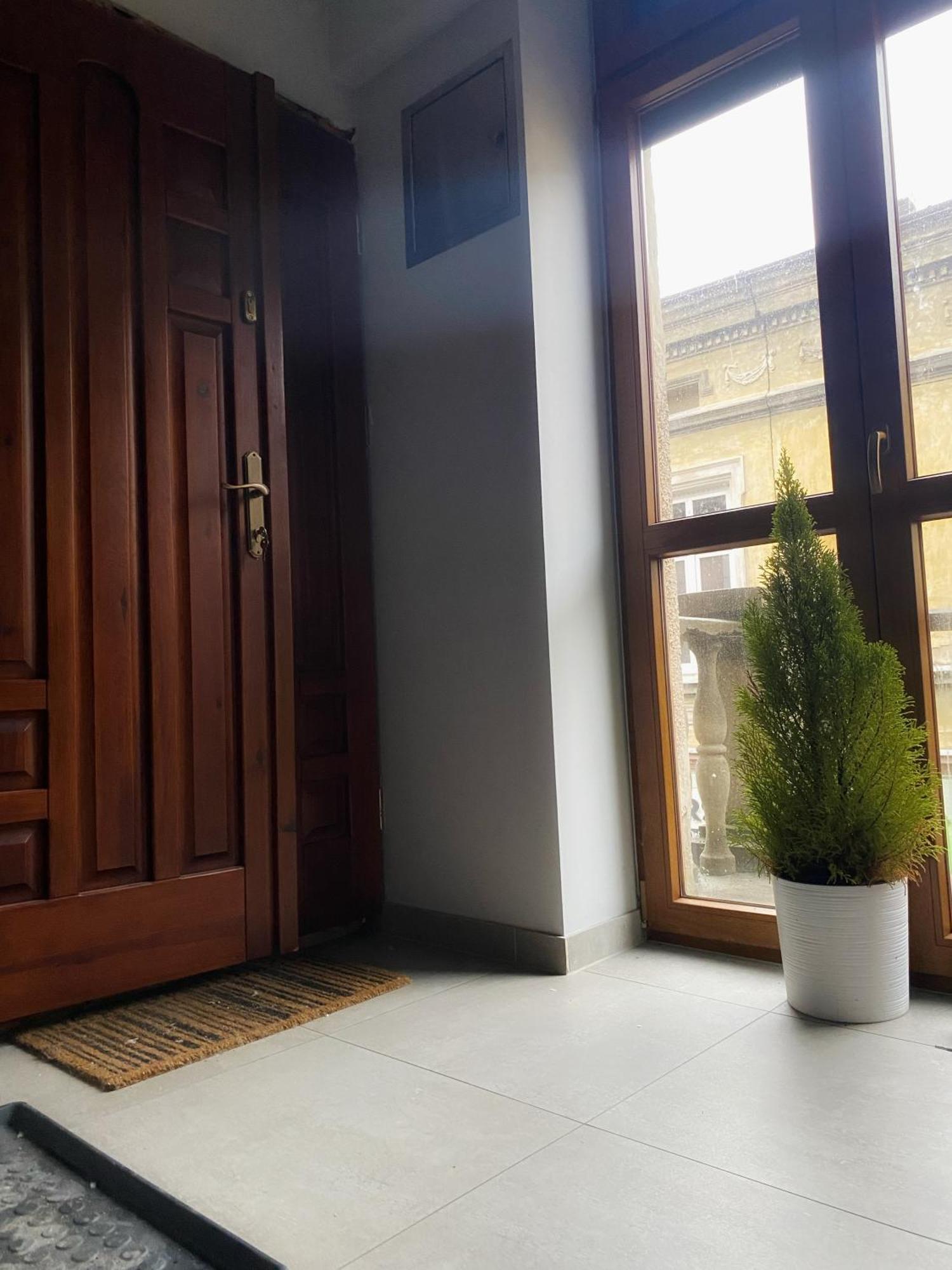 W Centrum Brzeska 1 Apartamento Brzesko